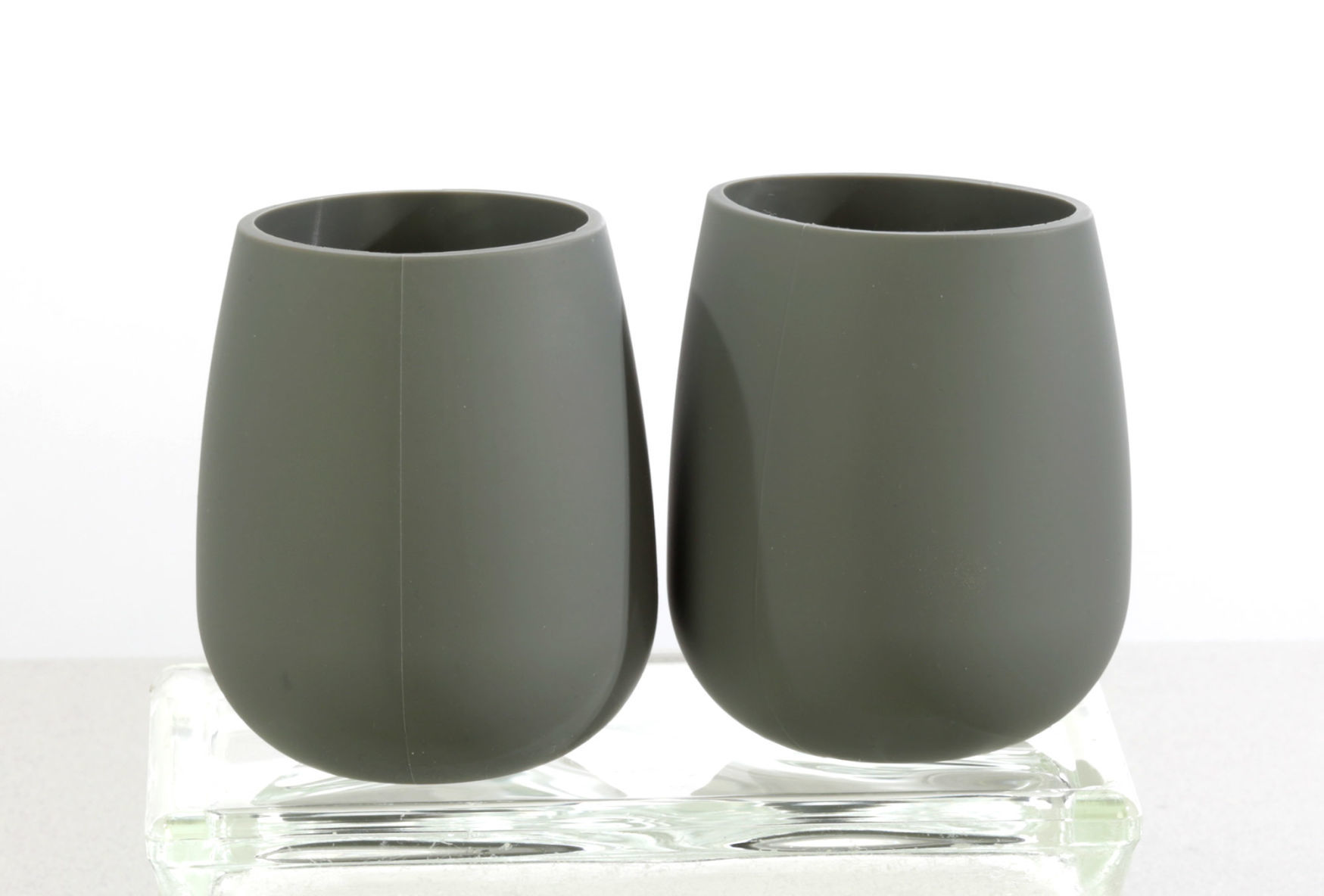 Silicone mugs